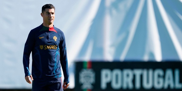Il Portogallo ritrova Ronaldo: allenamento con l'occhio nero per l'ex Juve