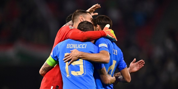 Italia, che tifo per gli azzurri: in 7 milioni davanti alla tv per il 2-0 all'Ungheria