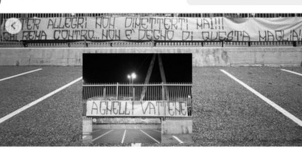 Juventus, quegli striscioni della notte