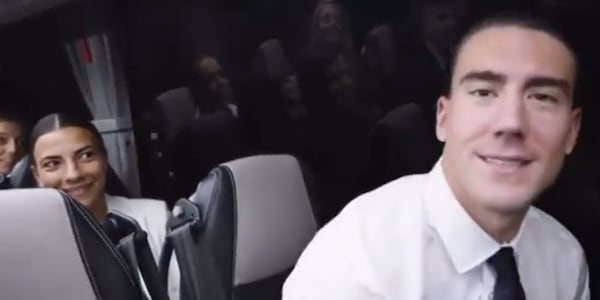 Vlahovic e le Women sul pullman della Juve: ecco cosa succede