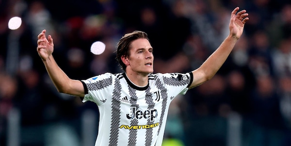 La Juve azzurra a Verona: 5 su 11 in campo. E non finisce qui