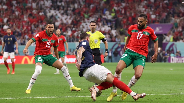 Francia-Marocco, l'intervento di Theo Hernandez su Boufal