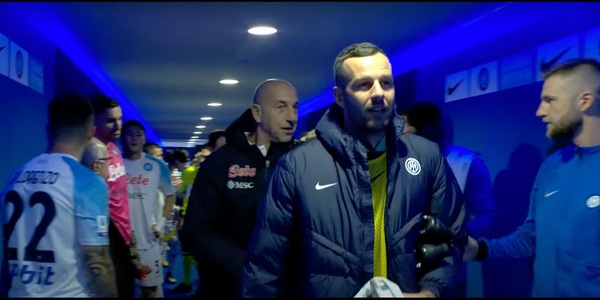Handanovic e la raccomandazione all’arbitro Sozza in diretta tv prima di Inter-Napoli