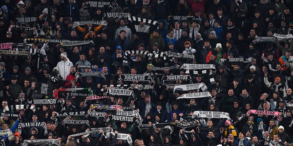Juventus, i tifosi fanno massa: "Seguiamoci tutti"