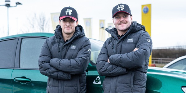 Auto nuove e auto nascoste, la Formula 1 è anche una partita a scacchi