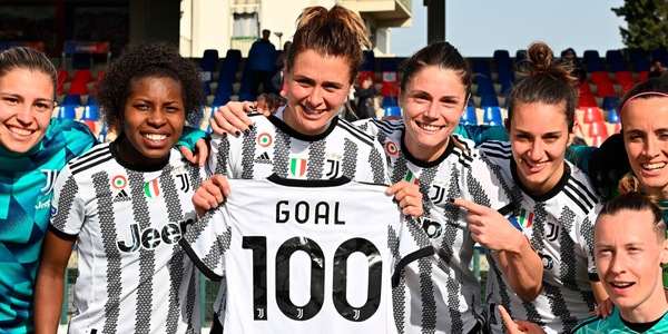 Girelli fa 100 ed è nella storia della Juve: il post e le reazioni
