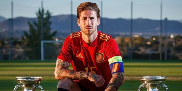 Sergio Ramos, addio alla nazionale con polemica: "De la Fuente non conta su di me"