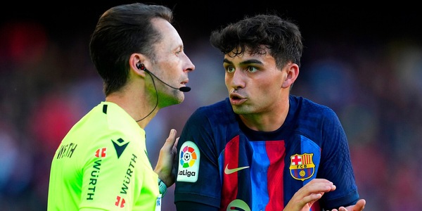 Scandalo Barcellona, la rivelazione su Negreira: "Posso aiutarvi con il Var"