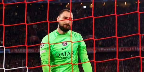 Bayern-Psg, Donnarumma furioso con Orsato: "Uno lo fischi?"
