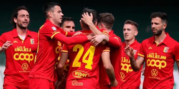 Catanzaro nella storia: dopo la promozione, il record di punti in Serie C