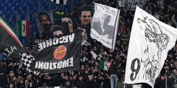 "Sporco juventino”, pestaggio perché in maglia Juve: succede in Italia