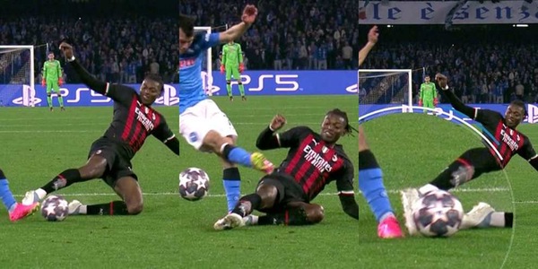 Leao su Lozano: Napoli-Milan, l'intervento in area rossonera