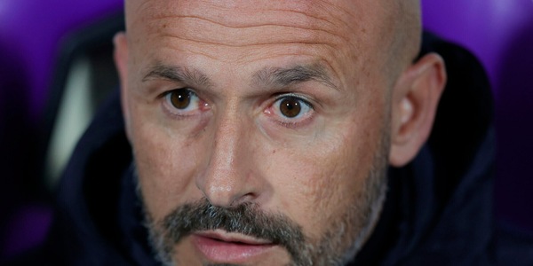 Italiano, conferenza Fiorentina-Lech Poznan: Jovic, obiettivo e assenze