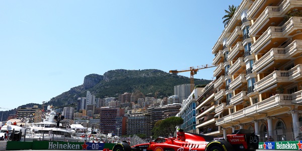Libere 1 Montecarlo, Ferrari prima con Sainz. Red Bull, Verstappen furioso
