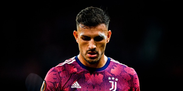 Paredes dà l'addio alla Juventus: “Fa male, sarete sempre con me”