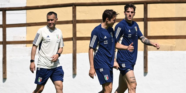 Zaniolo e la story con Chiesa: un messaggio per la Juventus?