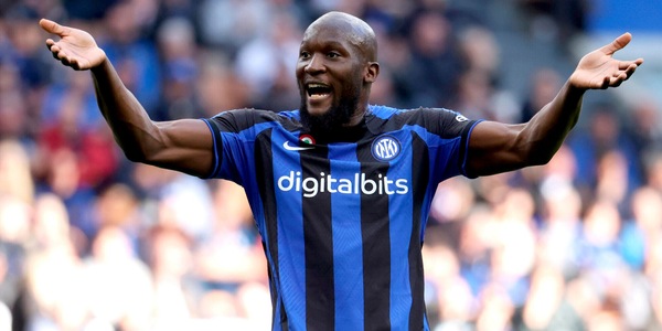 “Lukaku, cornuto da… sé. Cuadrado? Mollato dalla Juve, ha scelto il top”