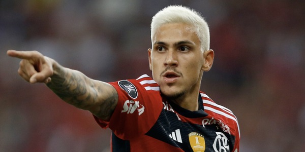 Pedro, pugni dal preparatore del Flamengo: lo sfogo social