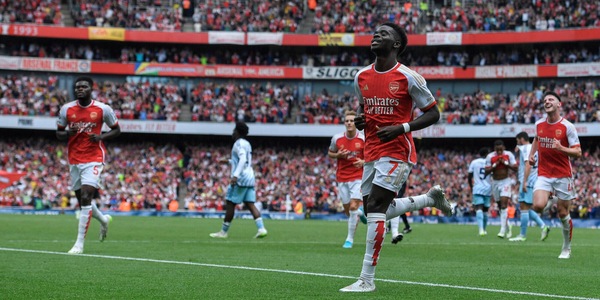 Premier, l'Arsenal parte bene. Poker De Zerbi, Tonali in gol col Newcastle