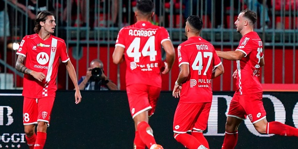 Inter-Monza, slitta il calcio d’inizio? Cosa è successo