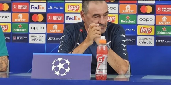 Sarri: "Lasciamo perdere la Juve". Luis Alberto: "Presi gol da dilettanti"