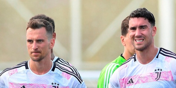 Vlahovic-Milik, obiettivo derby col Torino: il report dell'allenamento Juve