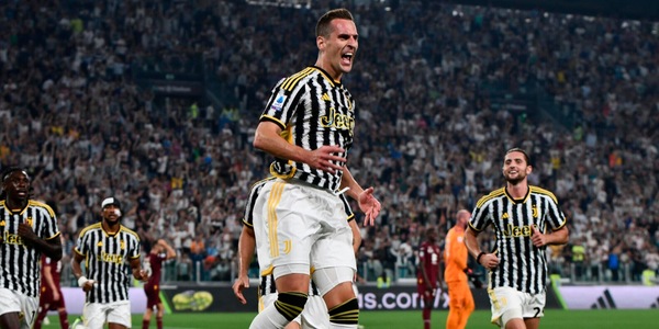Derby, Milik matador Juve: "Non ero al meglio. Devo segnare di più"