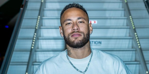 Neymar, nuove polemiche: festa privata durante il ritiro del Brasile