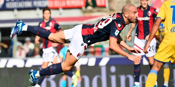De Silvestri gol di testa da fuori area. Juve, quasi 40 anni fa segnò così...