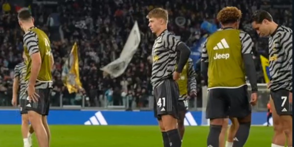 Juve-Cagliari, Nicolussi Caviglia si è scaldato con i titolari: il motivo