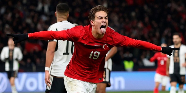 Yildiz, la differenza mercato con gli altri giovani Juve: il piano è preciso