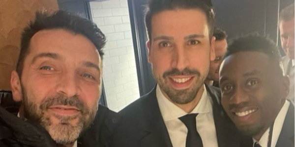 Matuidi con Buffon e Khedira: “Juventini riuniti, che bello vedervi”