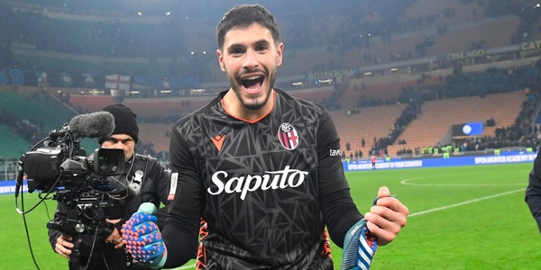 Ravaglia, le mani sul Bologna: perché Thiago Motta lo preferisce a Skorupski