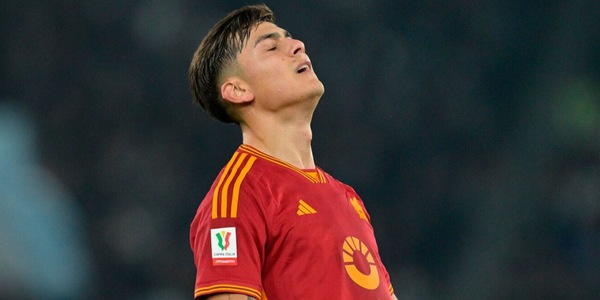 Dybala, ennesimo stop: Mourinho costretto al cambio in Lazio-Roma