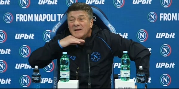 Mazzarri, flop Napoli: “Colpa mia, non guardo la classifica. Ritiro? Ho goduto”
