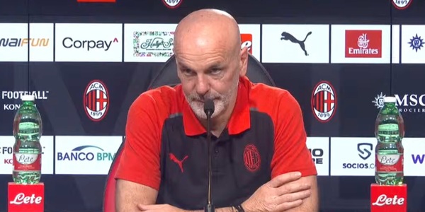 Pioli e il “guardie e ladri” di Allegri: la battuta in conferenza stampa
