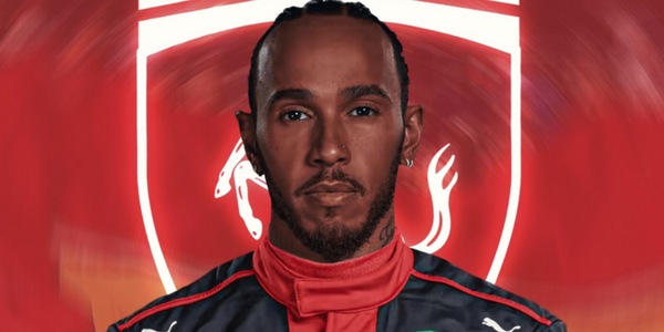 Hamilton nuovo pilota Ferrari dal 2025: è ufficiale, contratto pluriennale