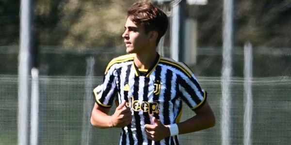 Bellino, la Juve ha in casa il nuovo Zirkzee. E lo sponsor fa come Yildiz…