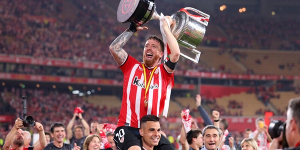 Muniain-Athletic Bilbao, l'ora dell'addio: le ultime bandiere da Del Piero a Giggs