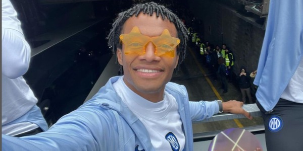 Cuadrado, saltelli anti Juve: la festa per lo scudetto e i 149 minuti in campo