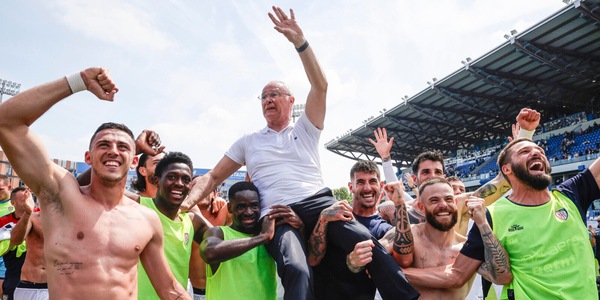 Ranieri, addio al Cagliari ma non al calcio? "Allenerei solo in un caso"