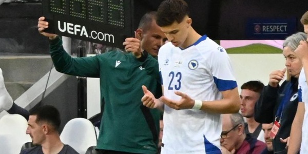 Muharemovic debutta con la Bosnia: il messaggio della Juve
