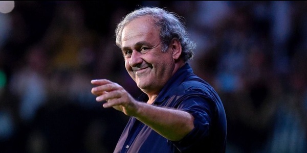 Sentenza Platini: "Il calcio esploderà e la Superlega si farà. Molte persone..."