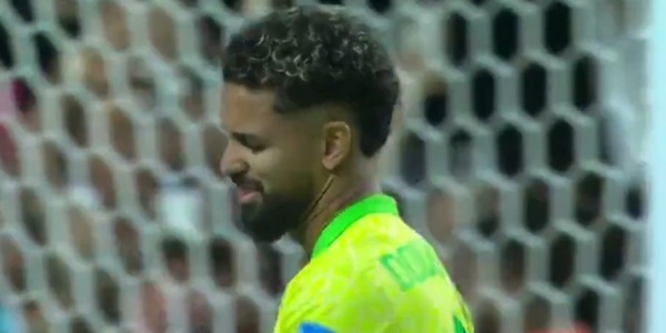 Flop Brasile, Douglas Luiz sbaglia: fuori dalla Coppa America ai rigori