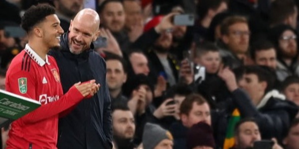 Sancho titolare con lo United, Ten Hag lo perdona: "Tutti possono..."