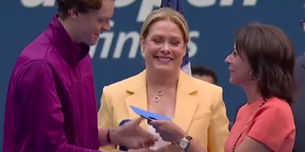 Sinner spiazzato agli US Open: "L'ho fatto solo per te". Montepremi record