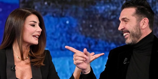 Buffon e Ilaria D'Amico, galeotto fu... Muntari! La confessione in diretta tv