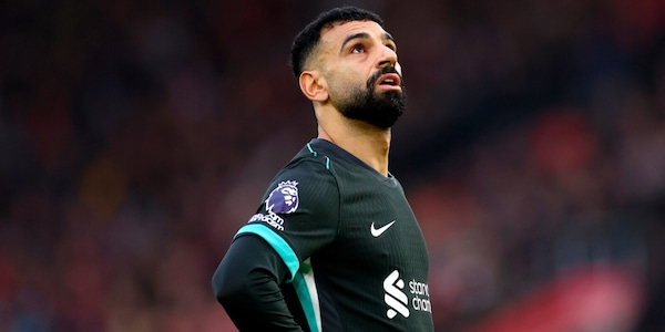 Salah, occasione a zero? Parole da mercato: "Più fuori che dentro al Liverpool"