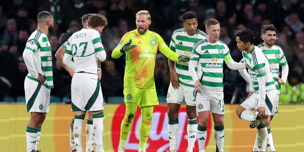 Retropassaggio assurdo e autogol da horror: cosa è successo in Celtic-Bruges