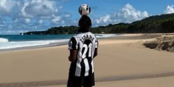 Pogba, la 21 di Zidane e il bianconero Juve strega sempre: "Vieni da noi"